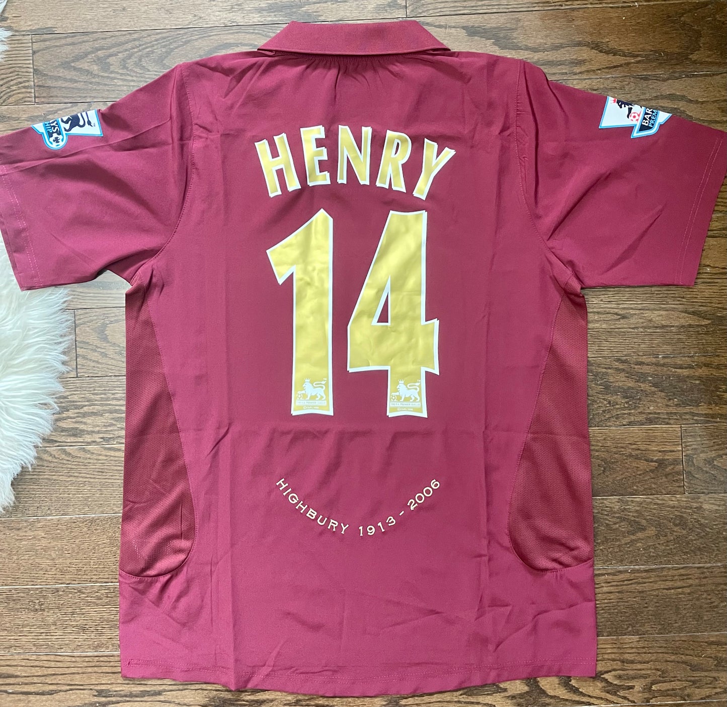 Arsenal Retro Henry Home Soccer Jersey