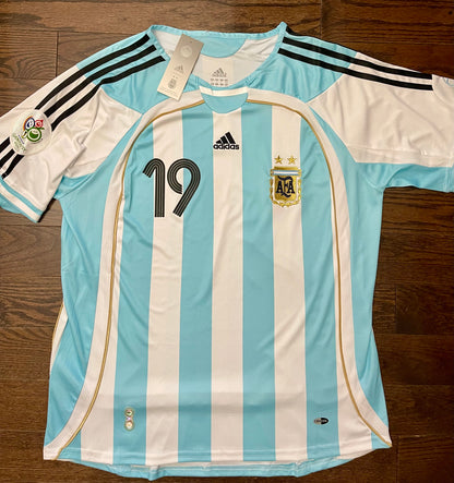 Lionel Messi Argentina Retro Home Soccer Jersey