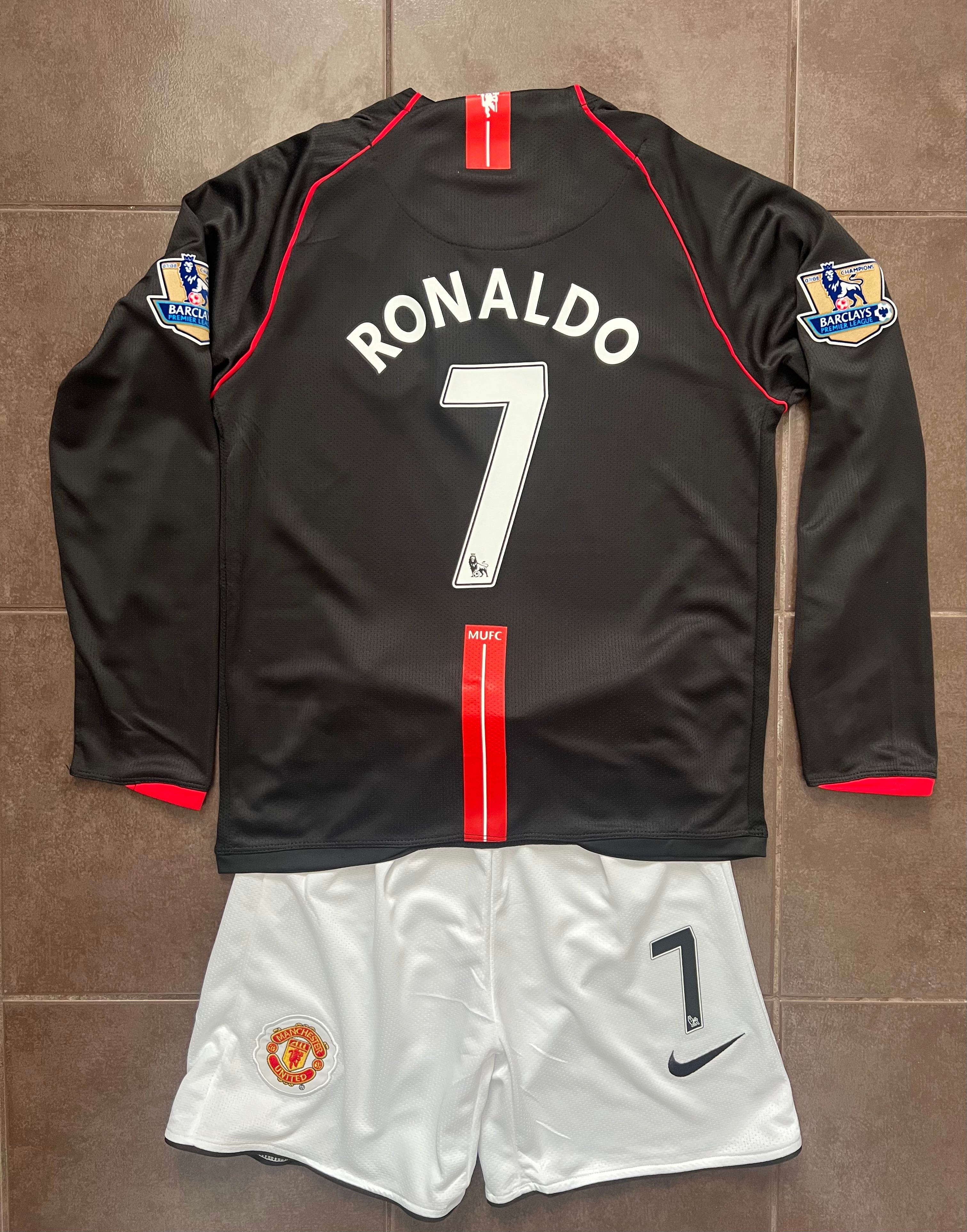 Manchester United Kids Ronaldo 2008 Soccer away Jersey with Shorts