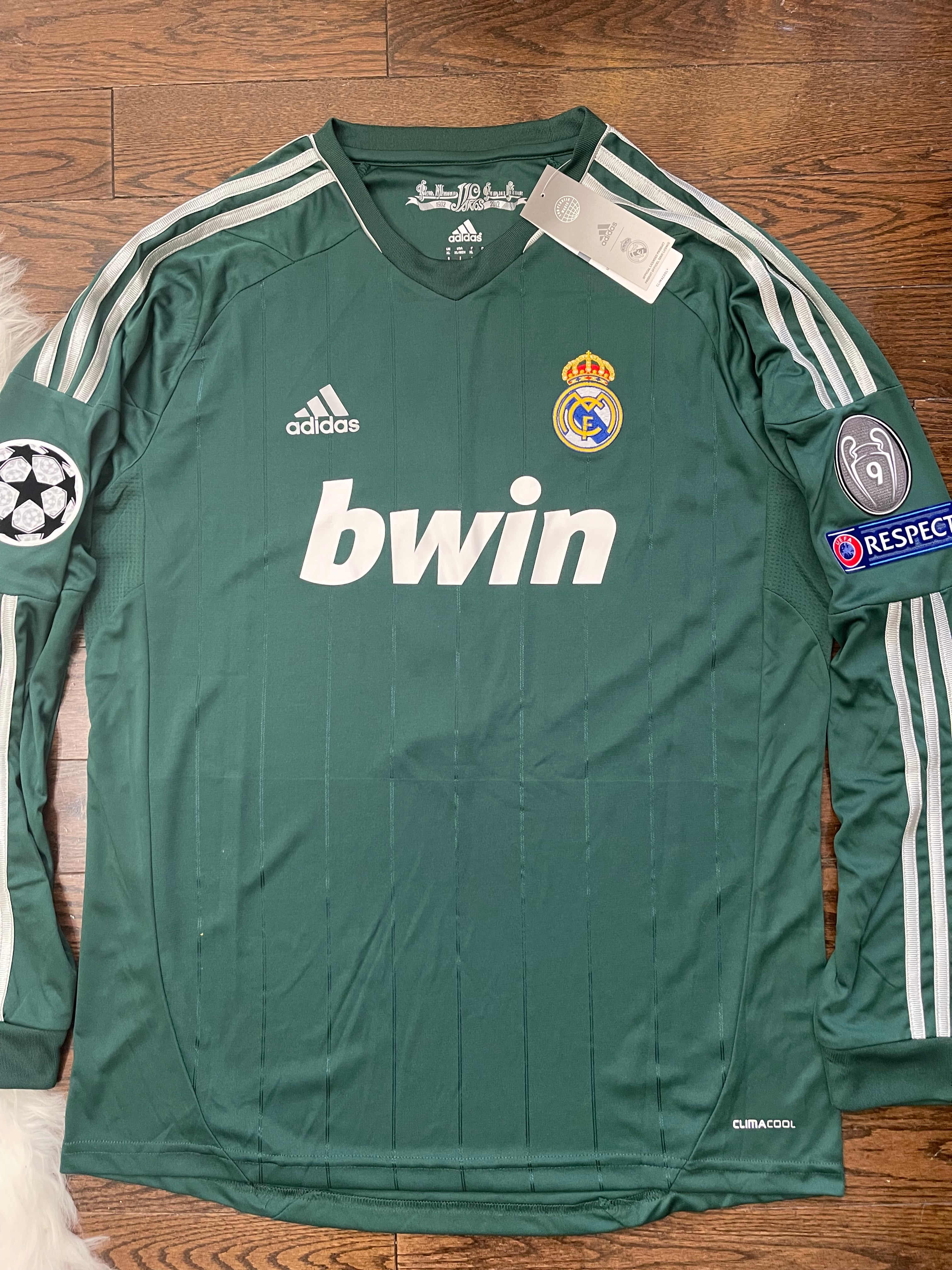 Ronaldo Real Madrid Retro Third Soccer Jersey Long Sleeves