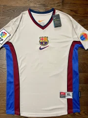 XAVI Barcelona Retro Away Soccer Jersey 1998/99 - Image 2