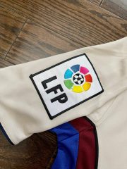 XAVI Barcelona Retro Away Soccer Jersey 1998/99 - Image 3