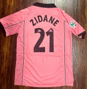Zinedine Zidane Juventus Retro away Soccer Jersey 1997/98 - Image 2